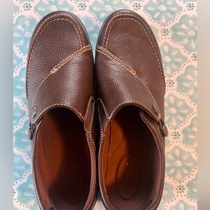 Clarks  Brown Leather Ashland Lane Women’s Slip-ons Sz9
